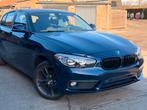 BMW 1 SERIE ✅116i 70000KM BENZINE AIRCO SPORTUITRUSTING, Auto's, 1498 cc, Blauw, 5 deurs, 3 cilinders