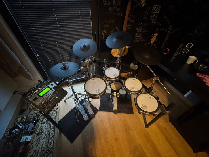 Roland TD12 trommel, Muziek en Instrumenten, Drumcomputers, Gebruikt, Roland, Ophalen