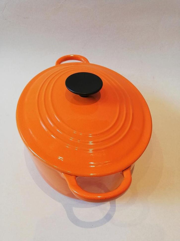 Le Creuset-gietijzeren kookpot - maat C, Huis en Inrichting, Keuken | Potten en Pannen, Gebruikt, Ophalen of Verzenden