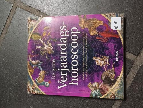 Pam Carruthers - De grote verjaardagshoroscoop, Boeken, Esoterie en Spiritualiteit, Zo goed als nieuw, Ophalen
