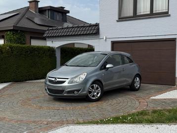 Opel Corsa 1.2 Benzine/Airco/Onderhoudshistoriek/Grijs/2010 beschikbaar voor biedingen