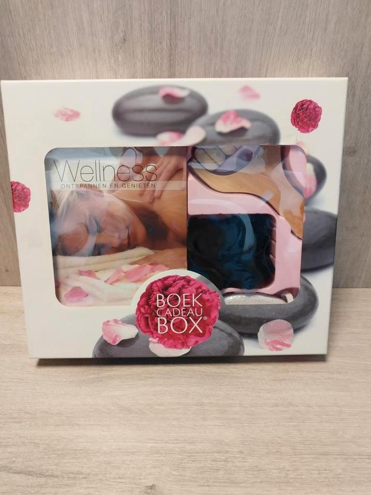 Boek Cadeau Box : Wellness, Boeken, Overige Boeken, Zo goed als nieuw, Ophalen