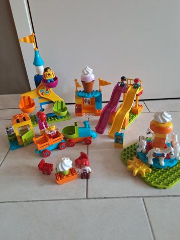 Lego Duplo 10840 Big Fair 100% compleet  beschikbaar voor biedingen
