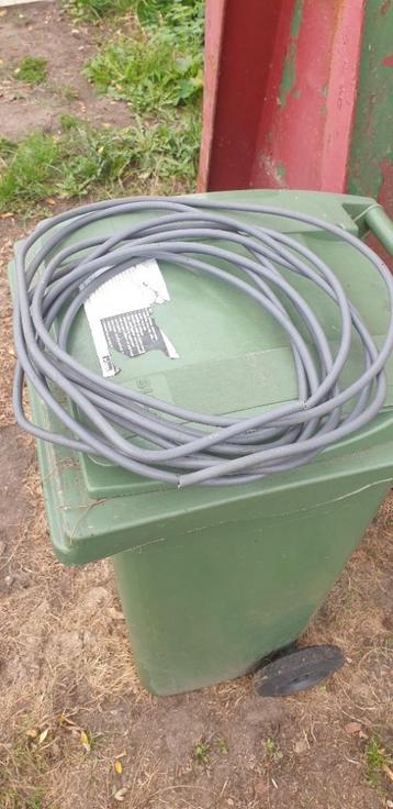 Kabel elektriciteit overschot kabel beschikbaar voor biedingen
