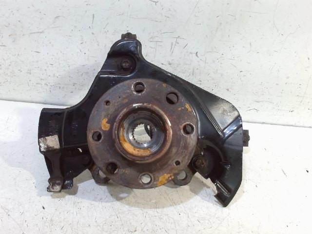 WIELNAAF RECHTS VOOR Fiat Punto III (199) (01-2012/-), Auto-onderdelen, Remmen en Aandrijving, Fiat, Gebruikt