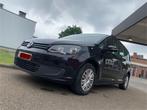 Vw Touran 1.6D automatique avec CT, 5 places, Noir, Automatique, Achat