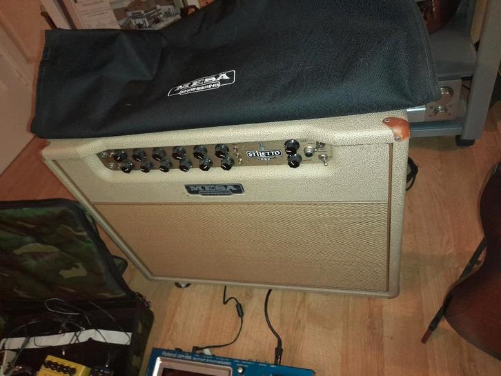 Pro versterker, Musique & Instruments, Amplis | Basse & Guitare, Comme neuf, Guitare, 50 à 100 watts, Enlèvement