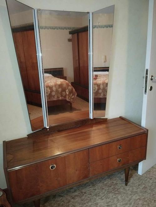 Vintage slaapkamer uit de jaren 60, Huis en Inrichting, Slaapkamer | Complete slaapkamers, Gebruikt, Tweepersoons, Ophalen of Verzenden