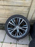 Infiniti velgen 5x114,3    255/40/19, Autos : Pièces & Accessoires, Pneus & Jantes, Pneus et Jantes, 255 mm, Utilisé, 19 pouces