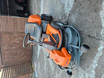 2 tracteur tondeuse à vendre  beschikbaar voor biedingen
