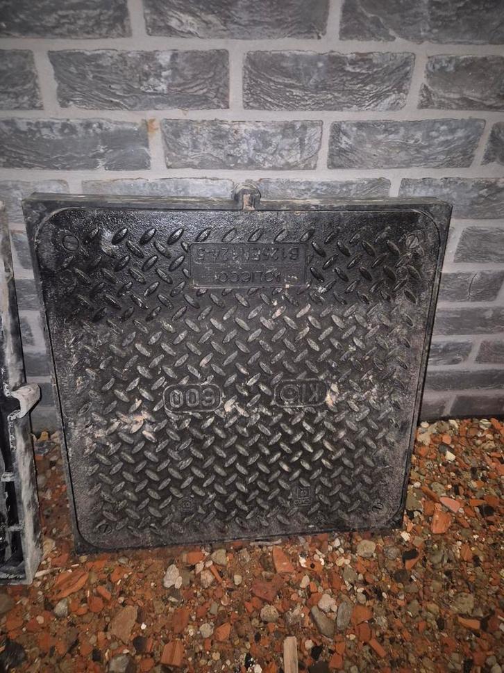 Composiet Kio putdeksels 600x600 met kader 2st, Huis en Inrichting, Haarden, Ophalen