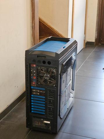 Gaming pc, Computers en Software, Desktop Pc's, Ophalen, Gebruikt, Gaming, Custom build