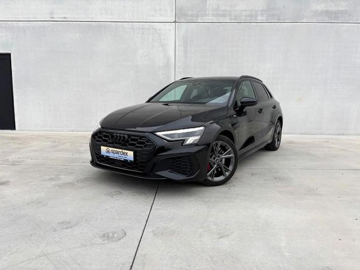 Audi A3 45 TFSIe | S-Line | Leasing (bj 2024, automaat), Auto's, Audi, Bedrijf, Te koop, A3, Achteruitrijcamera, Airbags, Airconditioning