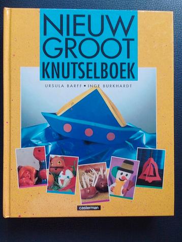 Nieuw groot knutselboek beschikbaar voor biedingen
