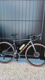 Scott addict 10 s52 2023 elektrisch schakelen sram, Fietsen en Brommers, Ophalen, Carbon, 49 tot 53 cm, Zo goed als nieuw
