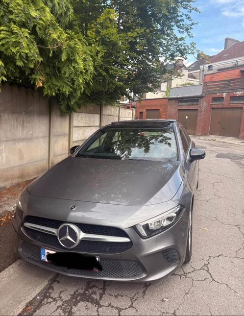 Mercedes classe a200 essence automatique, Auto's, Mercedes-Benz, Bedrijf, A-Klasse, 360° camera, Achteruitrijcamera, Adaptieve lichten