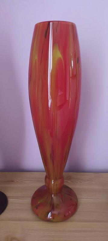 Vaas uit de Art Deco/Art Nouveau-periode, gesigneerd Schneid beschikbaar voor biedingen
