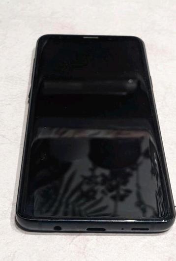 Samsung galaxy s9+ voor gebruikte onderdelen. beschikbaar voor biedingen