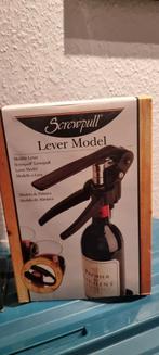 Wijn opener + 2 grote wijn glazen, Ophalen of Verzenden, Zo goed als nieuw