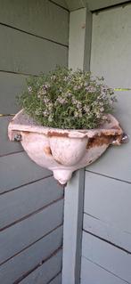 Oude gietijzeren pispot/oud urinoir/tuinornament, Ophalen of Verzenden