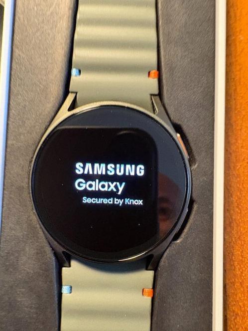 Samsung Galaxy Watch 7 LTE, Handtassen en Accessoires, Smartwatches, Nieuw, Android, Groen, GPS, Hartslag, Ophalen