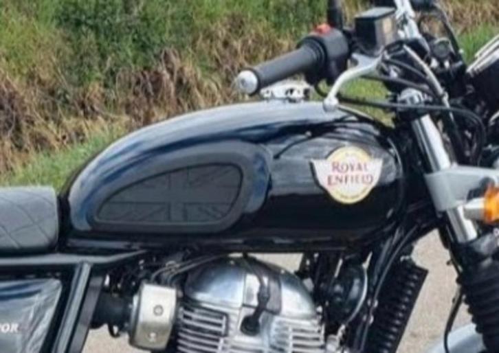 Réservoir Royal enfield Interceptor, Motoren, Motoren | Royal Enfield, Particulier