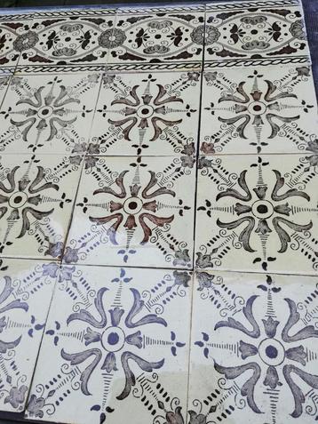 9,2m2 antieke wandtegels 12x12 zacht gele ondergrond BOCH beschikbaar voor biedingen