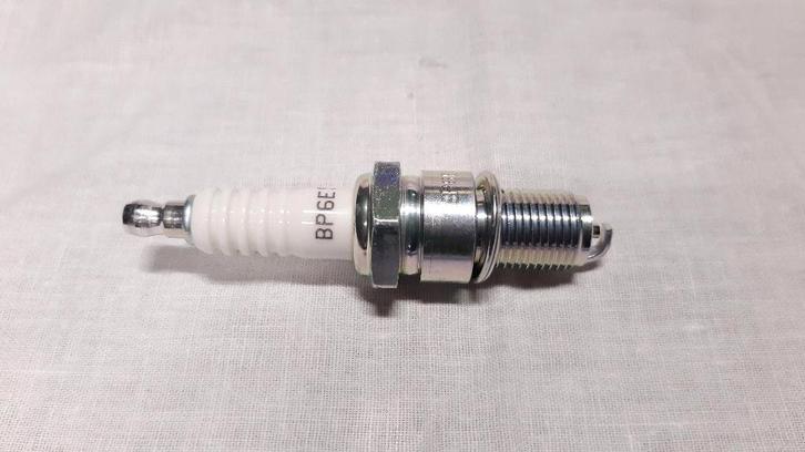 NGK bougie BP6ES Klassieke Mini Cooper 998-1275, Auto-onderdelen, Motor en Toebehoren, Mini, Rover, Austin, Nieuw, Ophalen