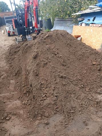 Gratis tuin grond   beschikbaar voor biedingen