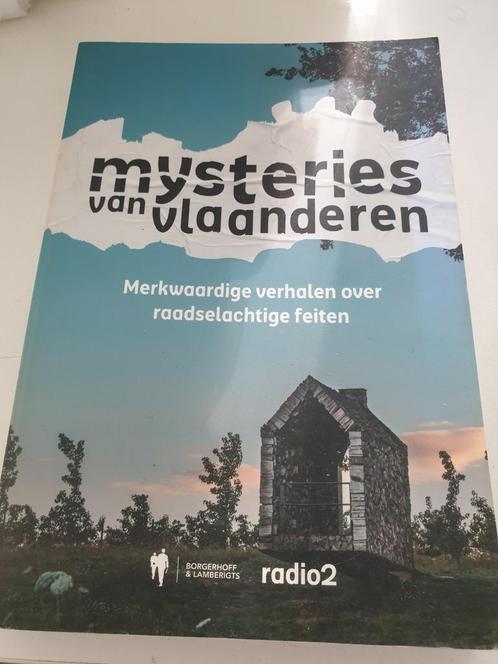 Mysteries van Vlaanderen RADIO 2, Boeken, Overige Boeken, Zo goed als nieuw, Ophalen of Verzenden