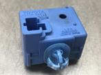 RELAIS Toyota Prius (ZVW3) (|8665250010|0689004430|), Gebruikt, Toyota