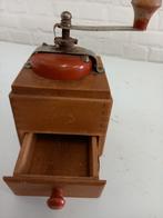 Oude koffiemolen (nummer 3), Ophalen