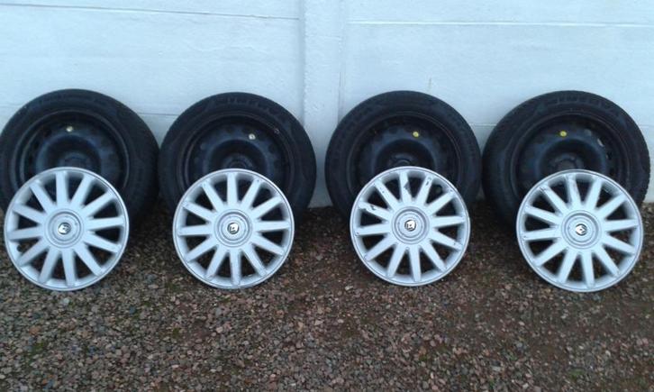 Winterwielen vr Renault Clio., Auto-onderdelen, Banden en Velgen, Velg(en), Winterbanden, 16 inch, 195 mm, Personenwagen, Gebruikt