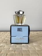 < Zeldzame Parfum Miniatuurflesjes >, Bijoux, Sacs & Beauté, Enlèvement, Neuf