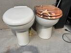 2 toilettes, broyeur/toilettes. Bon état, Bricolage & Construction, Enlèvement ou Envoi, Utilisé
