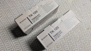 2 Toner Kyocera FS120 neufs  beschikbaar voor biedingen