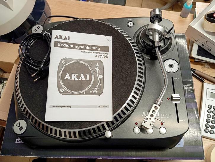 AKAI ATT10U draaitafel, Muziek en Instrumenten, Dj-sets en Draaitafels, Zo goed als nieuw, Draaitafel, Overige merken, Ophalen