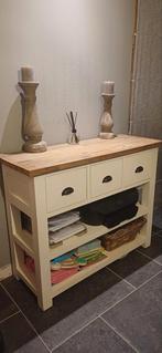 ladekastje sidetable in landelijke stijl in massief hout, Huis en Inrichting, Kasten | Ladekasten, Ophalen