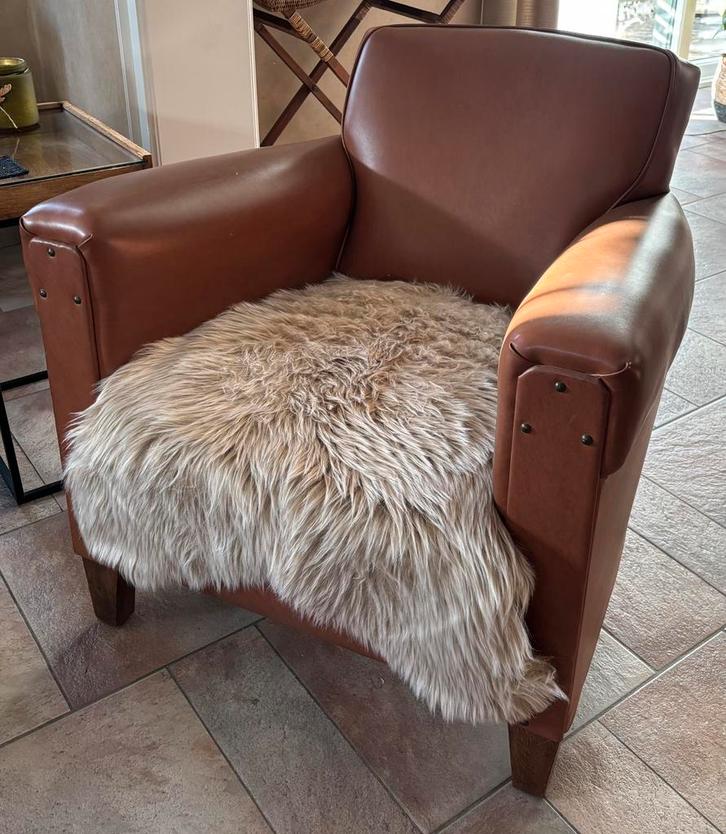 Twee clubzetels lounge zetels coganc bruin, Antiek en Kunst, Antiek | Meubels | Stoelen en Sofa's, Ophalen