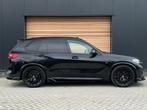 BMW X5 xDrive45e M-Sport H&K|ACC|PANO|STOELVENTILATIE|22INCH, Auto's, BMW, Automaat, Spraakbediening, Zwart, Bedrijf