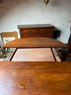 Ronde uitschuifbare tafel, Ophalen