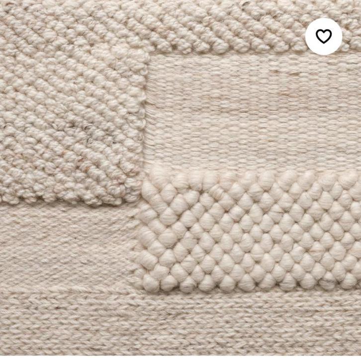 Vloerkleed, laagpolig, handgemaakt beige maat 170x240, Huis en Inrichting, Stoffering | Vloerbedekking, Zo goed als nieuw, Beige