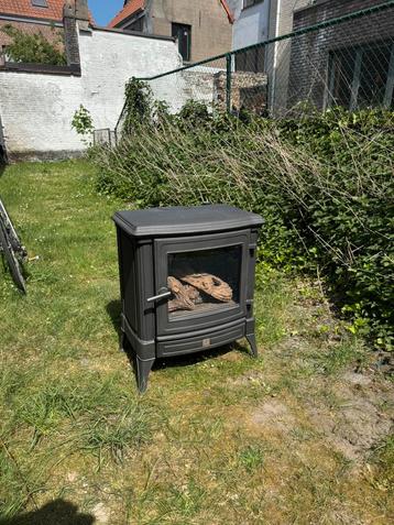 Gaskachel Surdiac muur of bovenaansluiting mogelijk., Huis en Inrichting, Ophalen, Zo goed als nieuw, Gaskachel