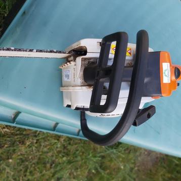 Stihl kettingzaag benzine beschikbaar voor biedingen