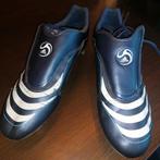 Voetbalschoenen adidas maat 46, Sport en Fitness, Voetbal, Ophalen of Verzenden, Zo goed als nieuw, Schoenen