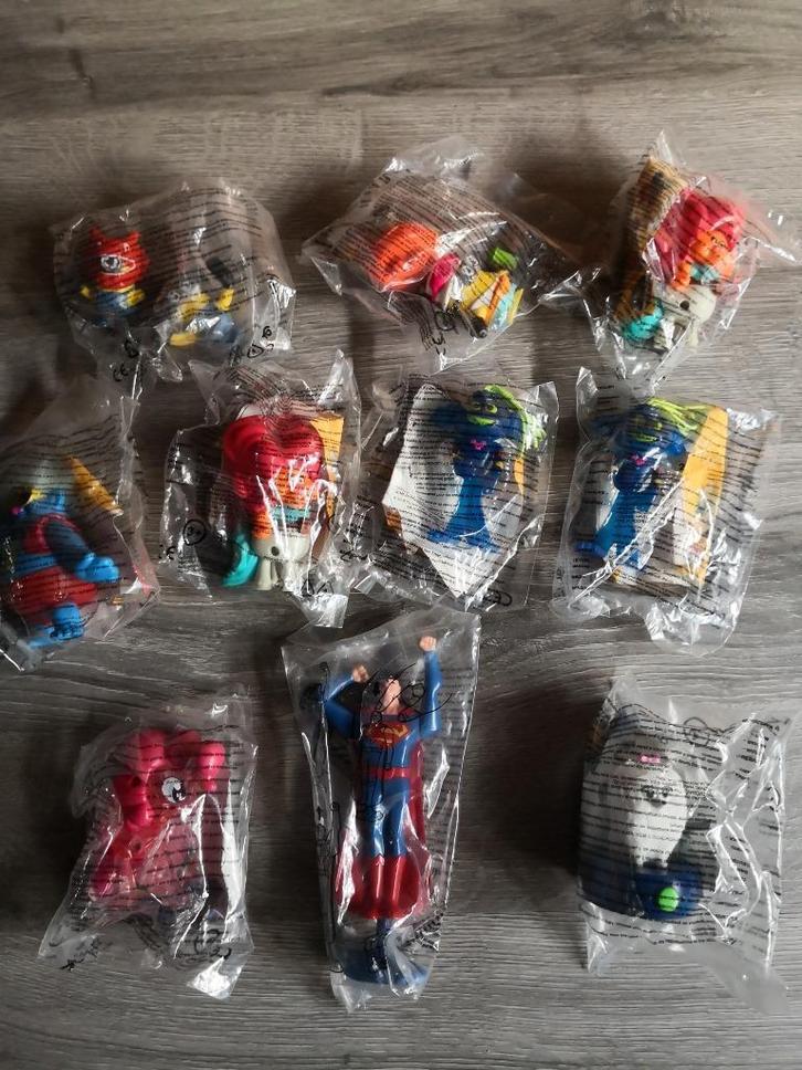 Lotje van 10 McDonalds en Burger King speelgoedjes, Verzamelen, Poppetjes en Figuurtjes, Ophalen