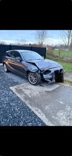 Bmw Serie 1, pack M interieur,  sport exterieur, full option, Autos, Cuir, Achat, Carnet d'entretien, Noir