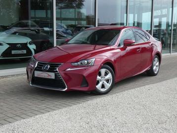Lexus IS 300 HYBRID *LEDER* +Zetelverwarming +Safety pack +G beschikbaar voor biedingen