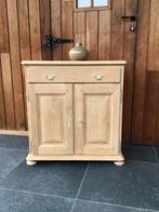 eiken landelijke kastje, Enlèvement