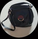 leren handtas met zwarte draagkoord Prijs 25€, Handtassen en Accessoires, Tassen | Damestassen, Handtas, Zo goed als nieuw, Zwart